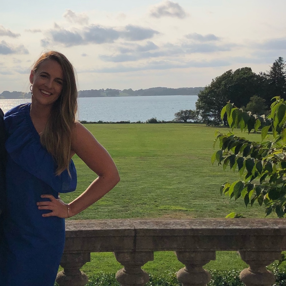 Meet your Posher, Christina